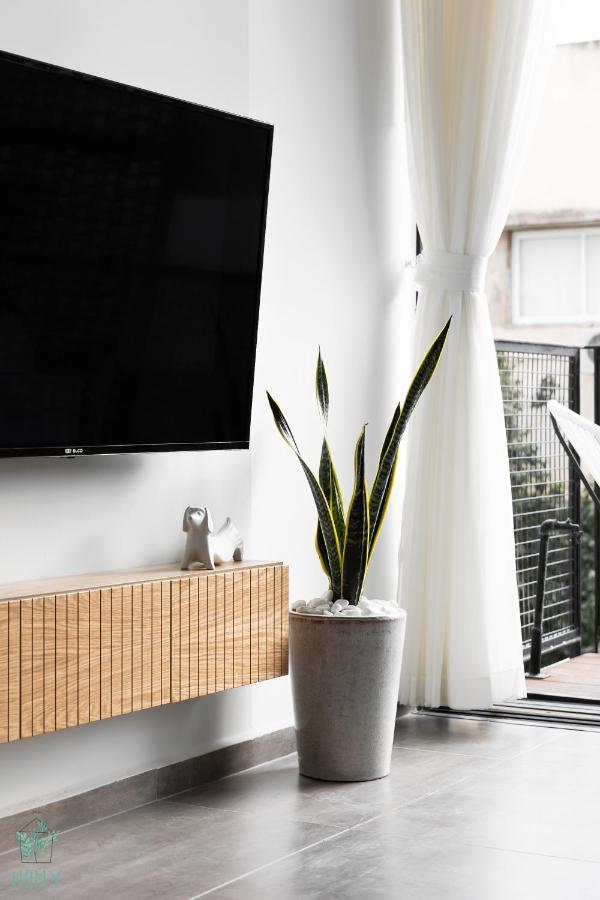White City Eclectic Design Apartments By Homy Tel Aviv Exteriör bild